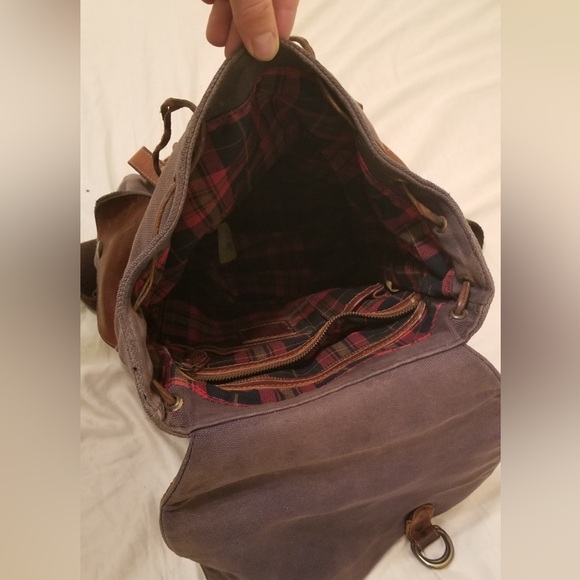 Will Leather Backpack - Picture 3 of 4